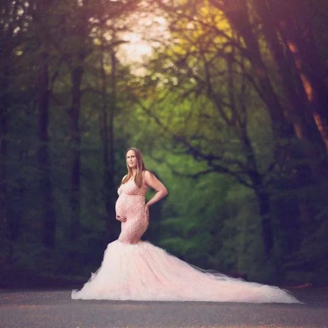 New Style Maternity Clothes Breast Feeding Dress Supplier Maternity Dress Women Lace Trailing Short Sleeve Photoshoot Dress