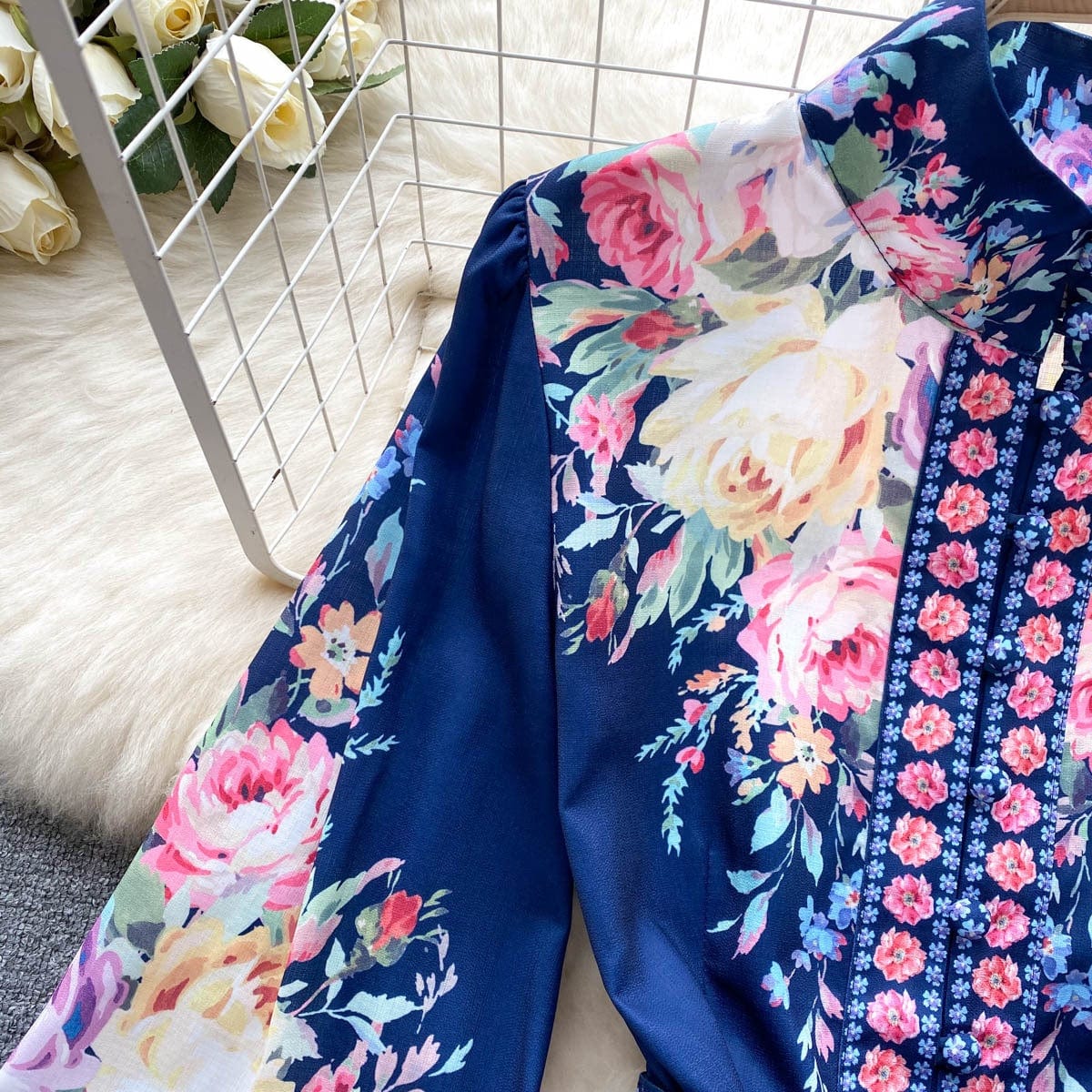 New Style Retro European And American Lantern Sleeves Stand Neck Dress For Women