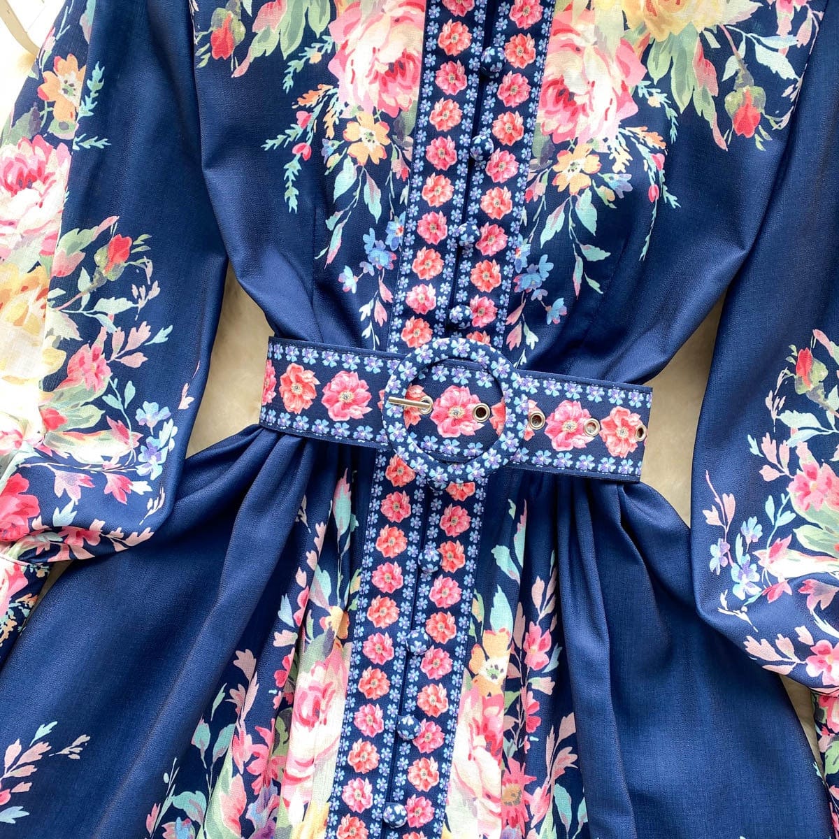 New Style Retro European And American Lantern Sleeves Stand Neck Dress For Women