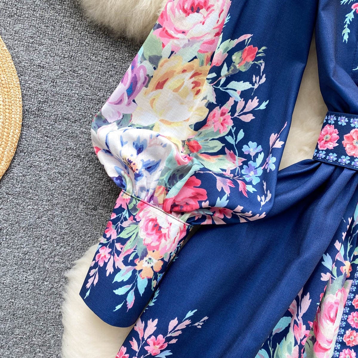 New Style Retro European And American Lantern Sleeves Stand Neck Dress For Women