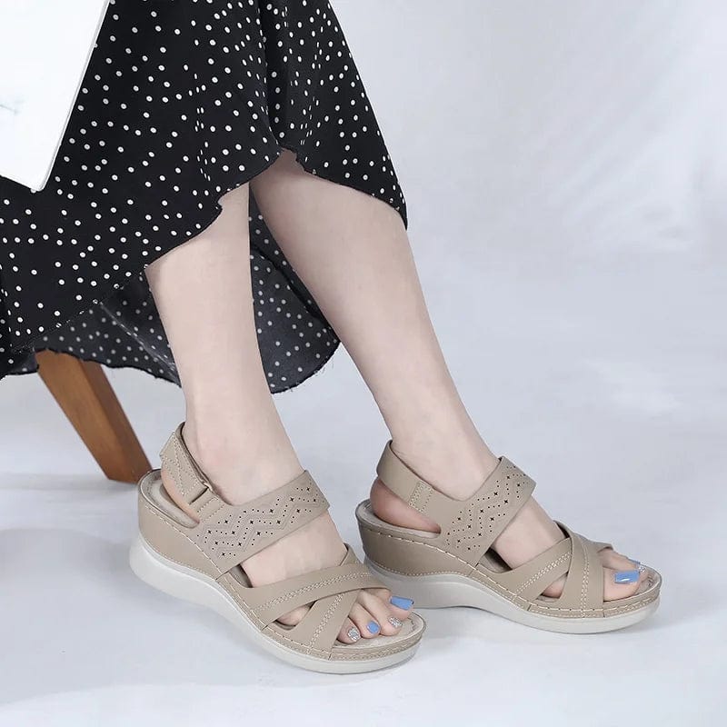 New Stylish High Quality Beach Wedge Women shoes Casual Slipper Outdoor Breathable Slippers Sandals For Women