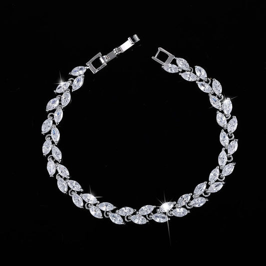 New Trendy Brilliant Cubic Zircon Inlaid Jewelry Silver Color Leaf Charm CZ Crystal Female Chain Link Bracelet Bangles for Women