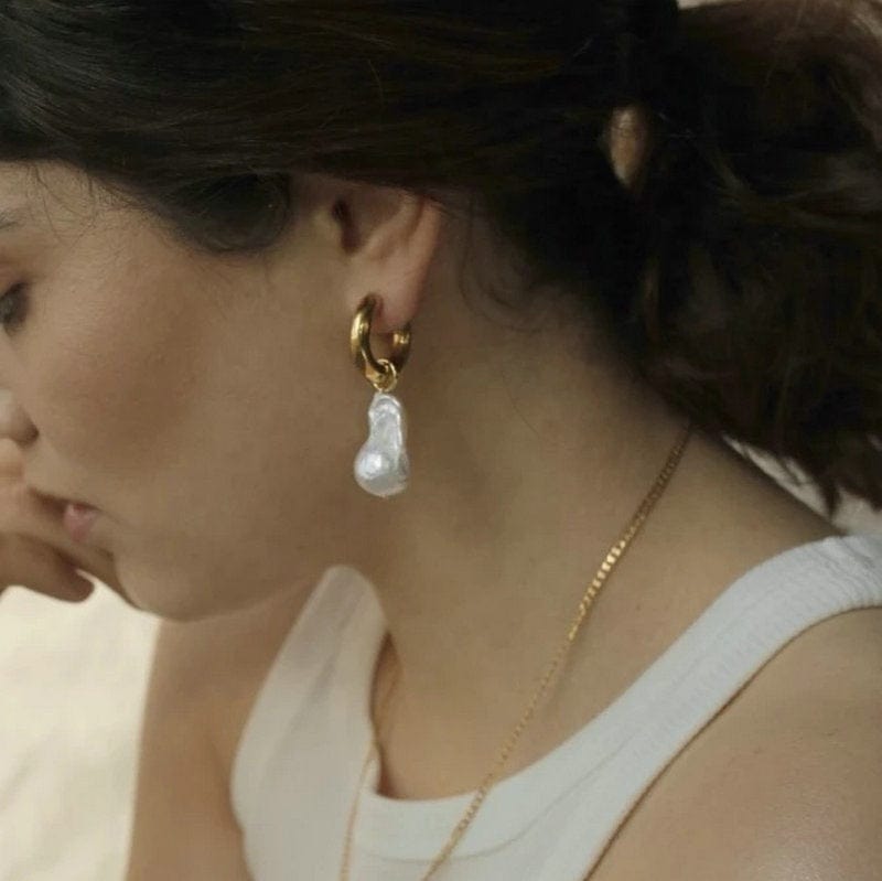 New Youthway Instagram Simple baroque irregular real gold plated freshwater pearl earrings