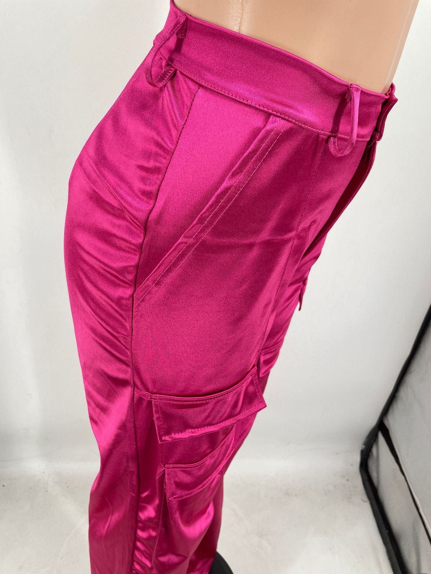Newest trendy casual hot pink multi pocket cargo pants for ladies high waist loose baggy wide leg women's pants trousers