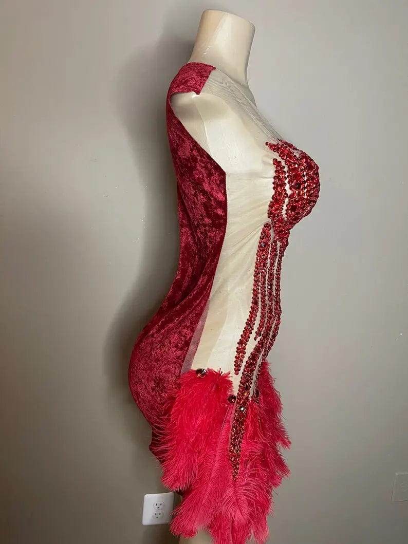 Ocstrade Fall 2023 Shiny Rhinestone Club Dress Sleeveless Mesh Transparent Short Red Club Dress With Feather For Party