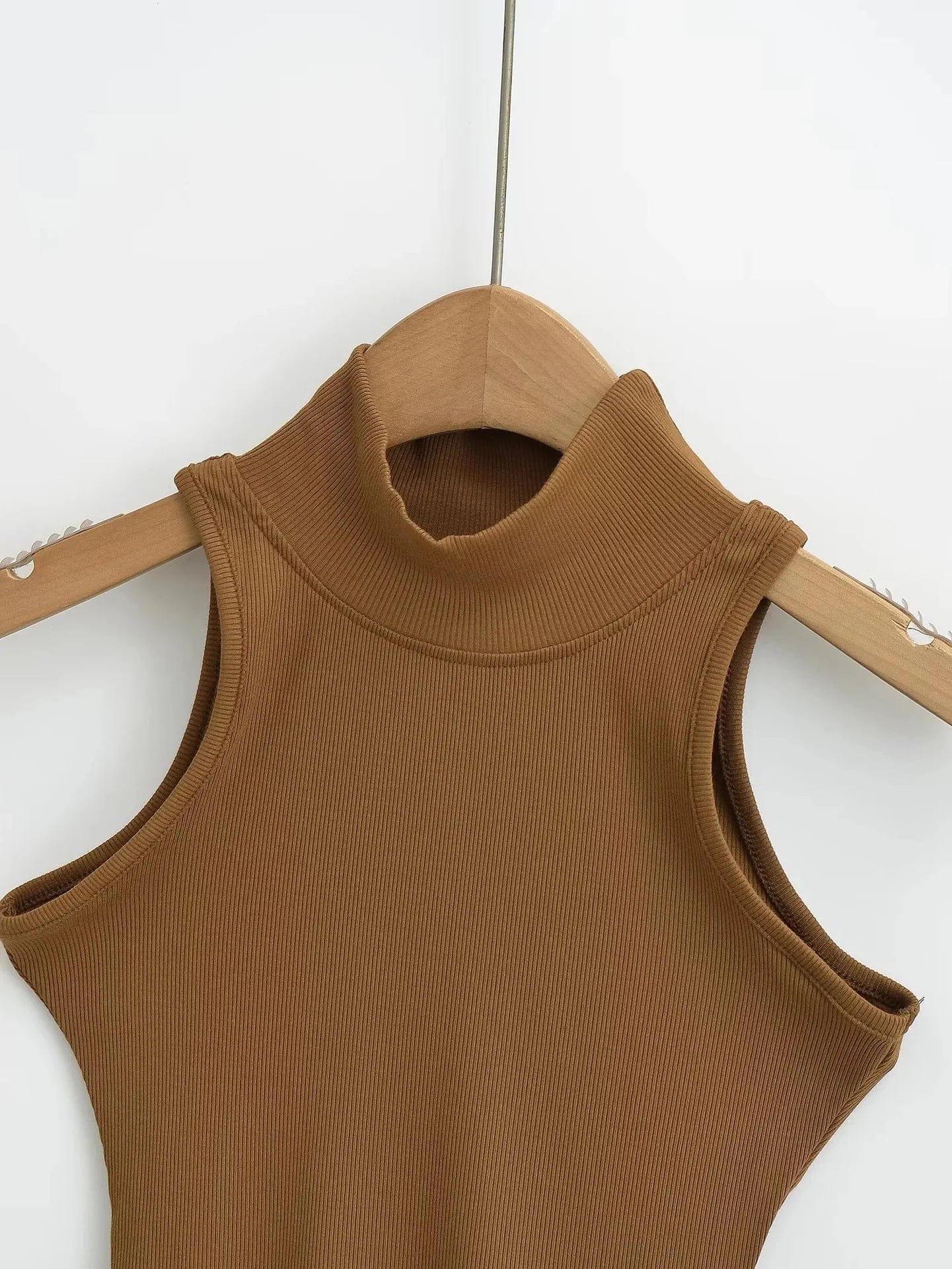 OEM Cropped Women's Solid T-shirt Tank Top Streetwear Stretch Rib Knit Modal Casual Tank Top Women