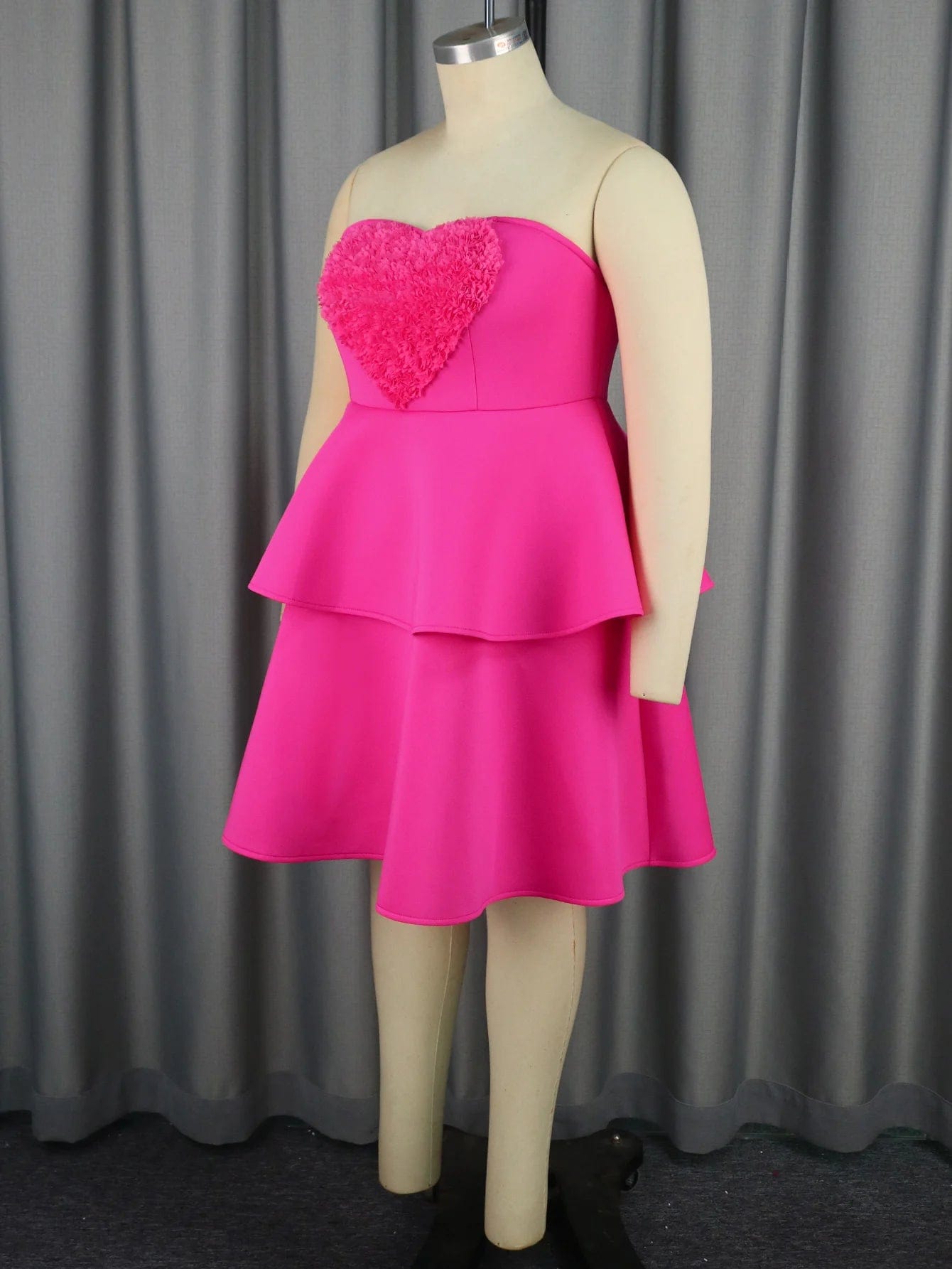 Off Shoulder Sleeveless A Line Heart Decoration Women Cocktail Dresses