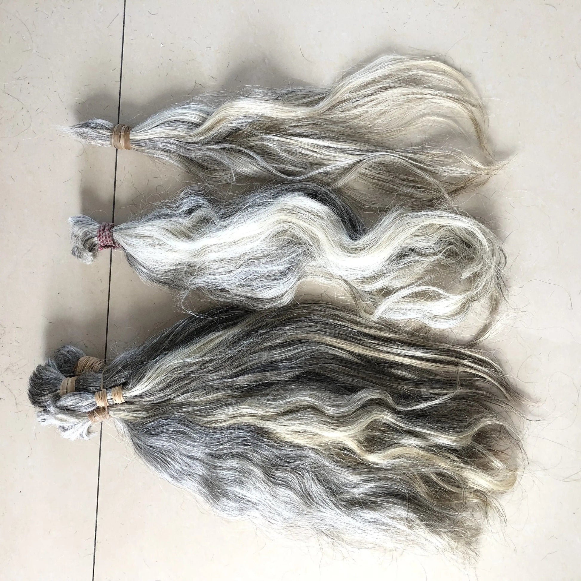 Ombre Wavy Natural Vietnamese Human Hair