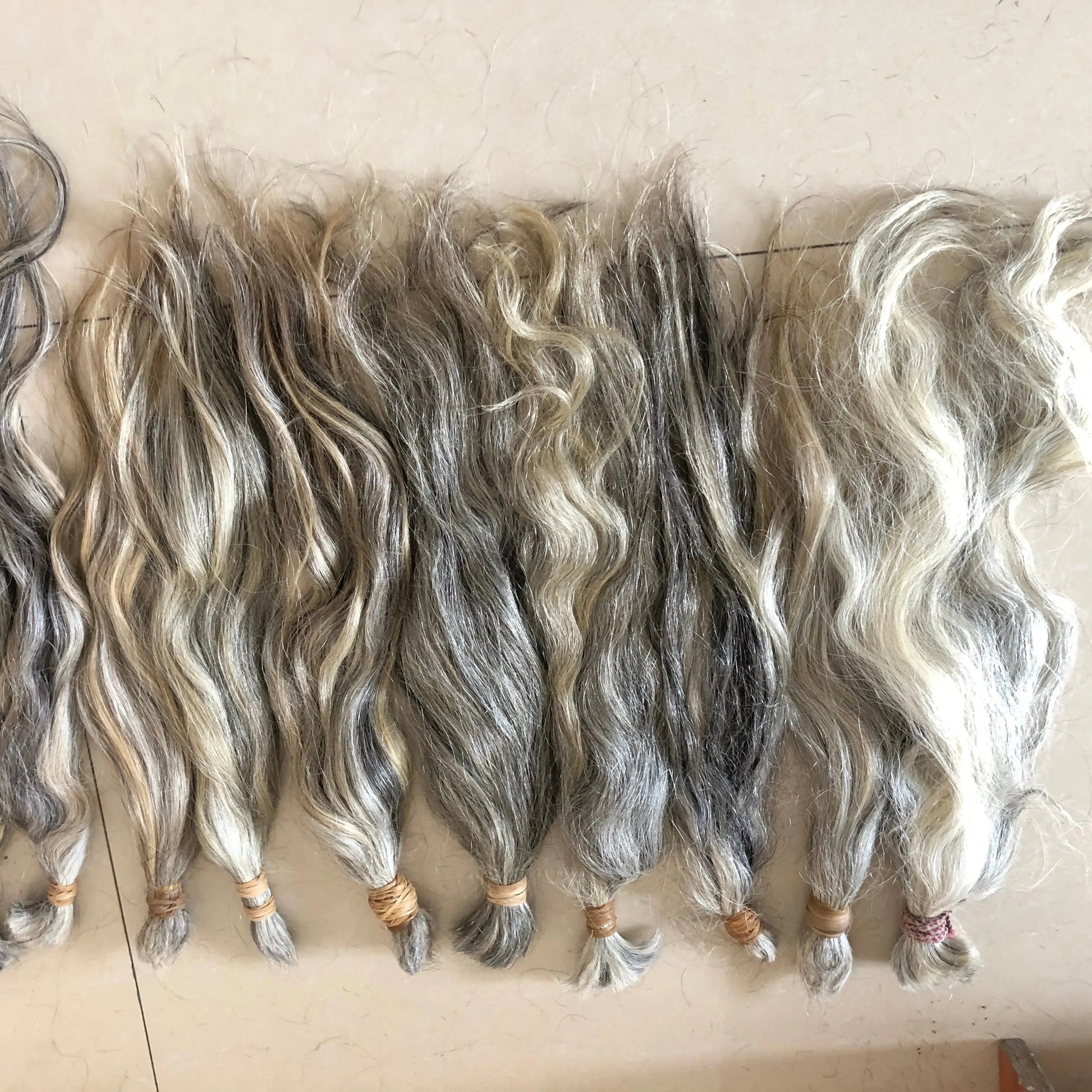 Ombre Wavy Natural Vietnamese Human Hair