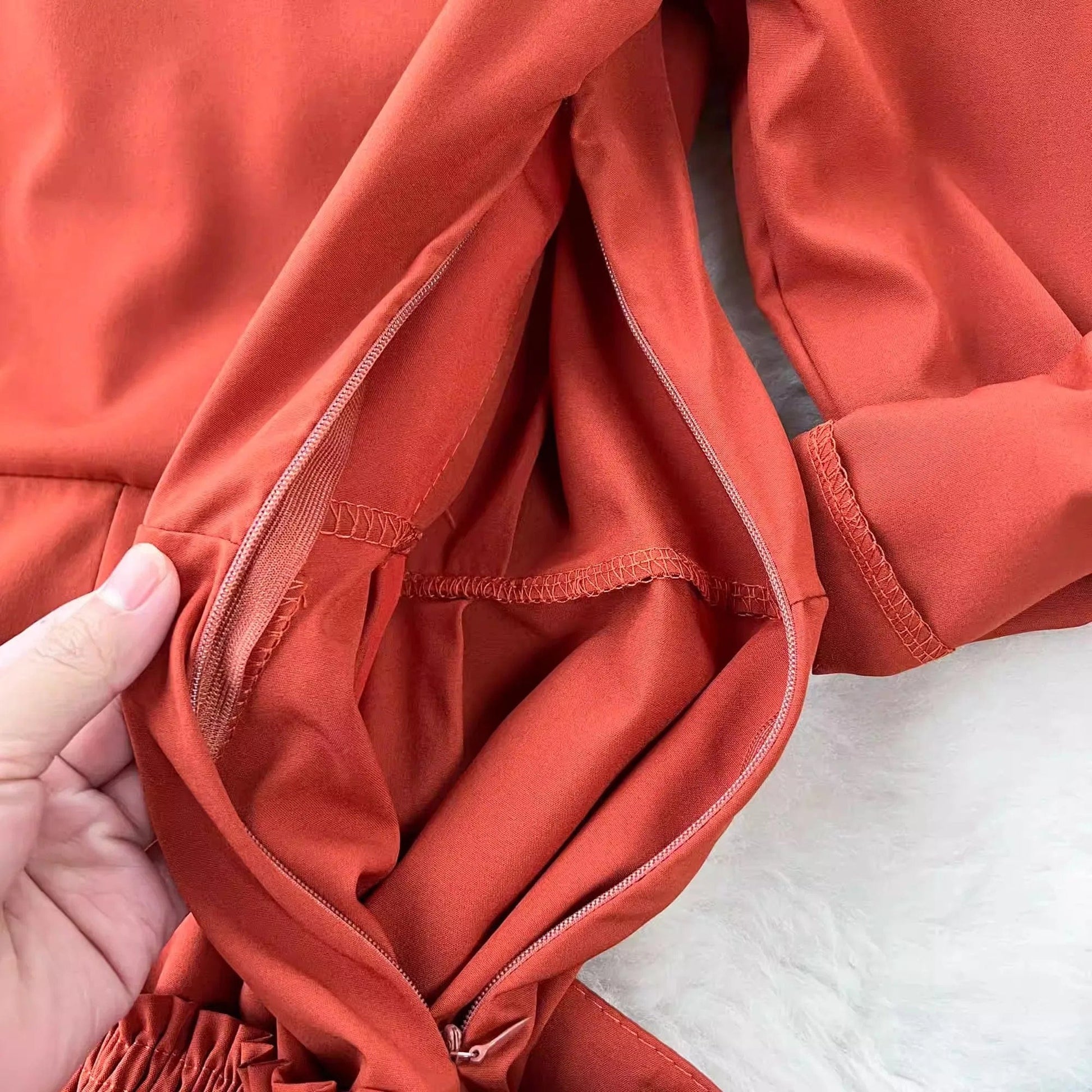 One size  Retro style high-end dress Polo collar long sleeved waist cinched A-line large hem shirt dress