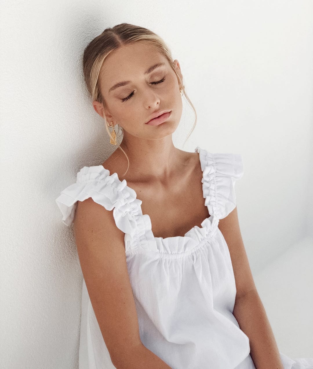 OOTN Sexy Backless Summer Suit For Women Solid Loose Nightwear 2023 Ruched New Sleepwear Women's Cotton White Sleeveless Pajama