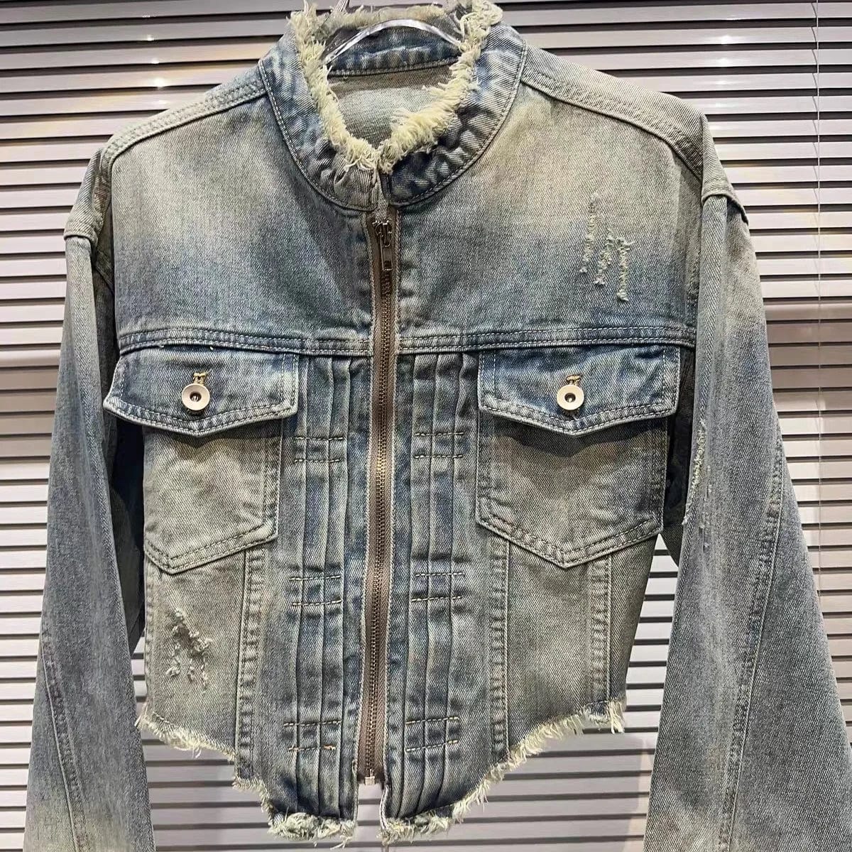 OUDINA Autumn Trendy Street Tassel Raw Edge Stand-up Collar Washed Jean Jackets Gradient Short Cropped Women Denim Jacket