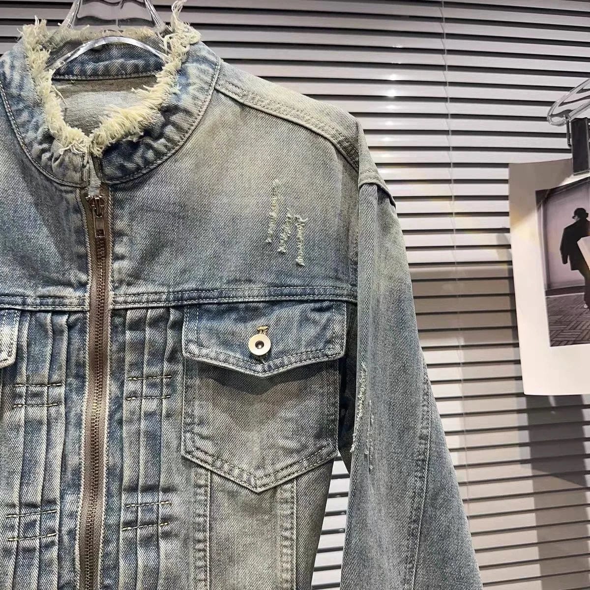 OUDINA Autumn Trendy Street Tassel Raw Edge Stand-up Collar Washed Jean Jackets Gradient Short Cropped Women Denim Jacket