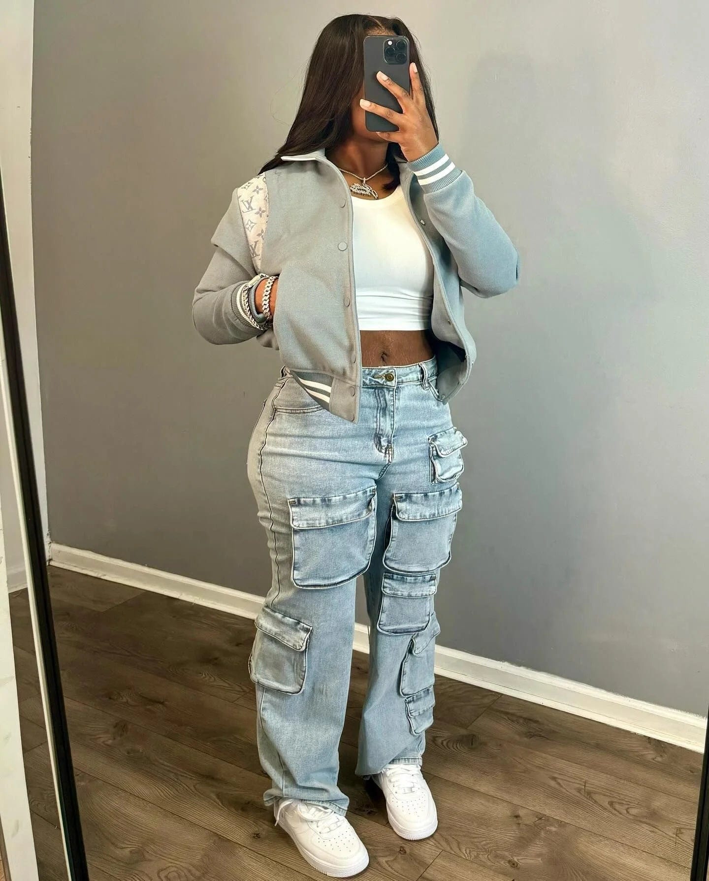 OUDINA Customize Wholesale Stretch Multi-pocket Pants Boyfriend Casual Straight Denim Trousers Ladies Jeans Pants For Women