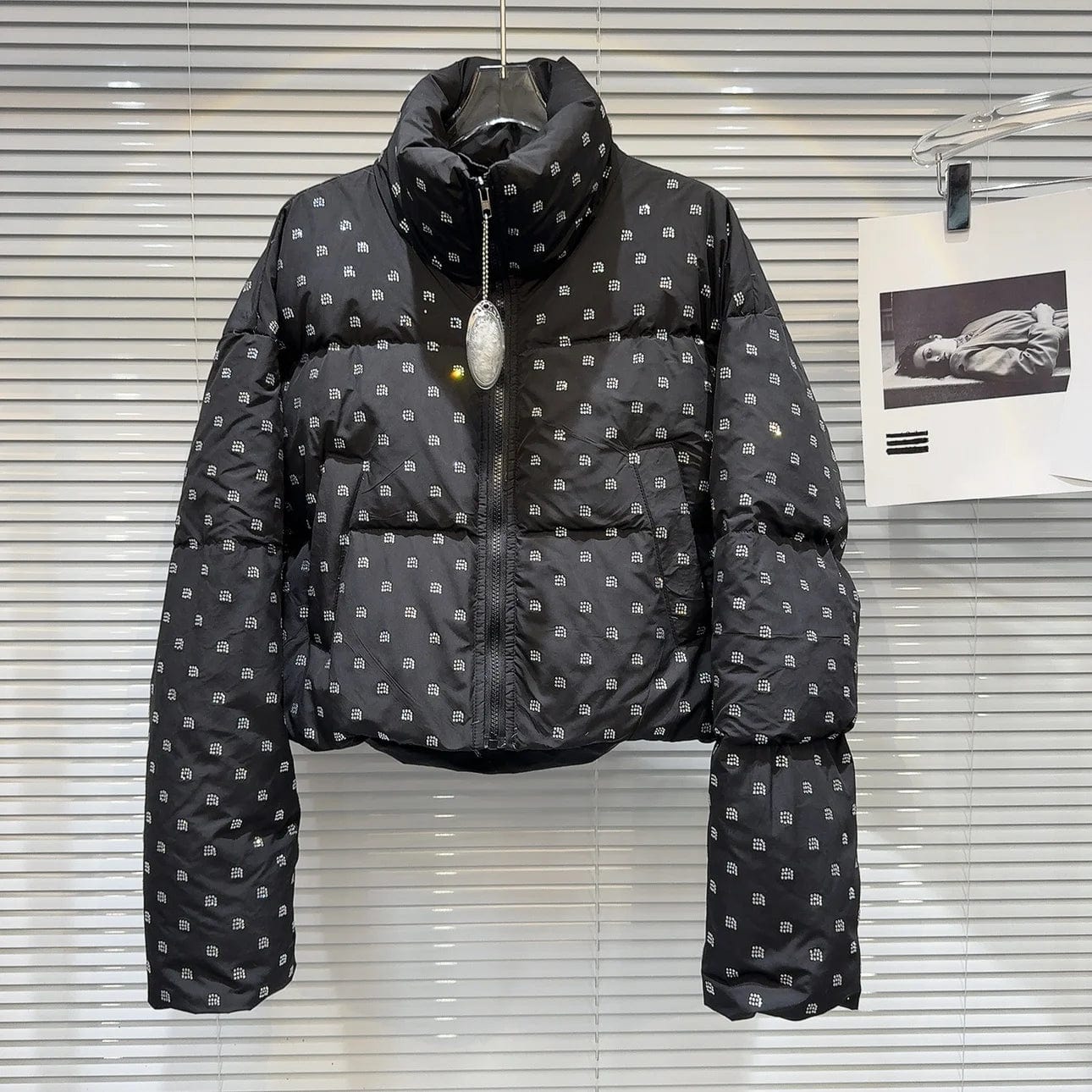 OUDINA Fashion Strip Hot Sequin Coats Rhinestones Diamond Pattern Warm Bubble Down Jacket Winter Puffy Bomber Women's Coats