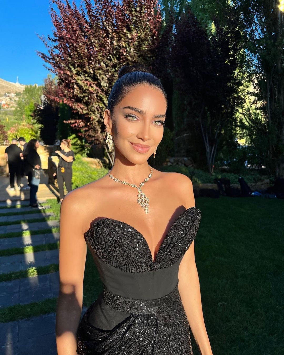 OUDINA Fashion Summer Women's Dress Black Tube Top Sequins Dinner Sexy Gowns For Women Evening Dresses