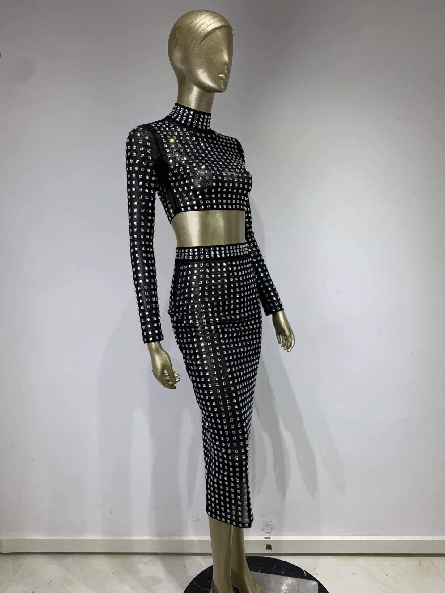 OUDINA Fashion Women's Sets Popular Diamond Rhinestones Short Top Black Rivet Women Clothing Skirt Two Piece Set