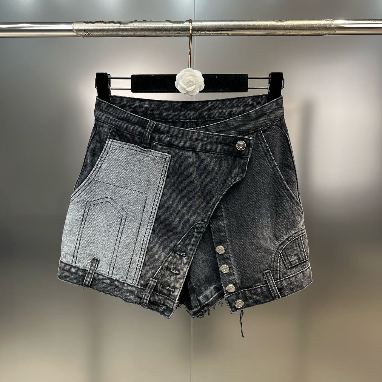 OUDINA New Stylish Unique Sexy Irregular Buttons Patchwork Wash Jean Skirts Shorts Denim Skirt For Women