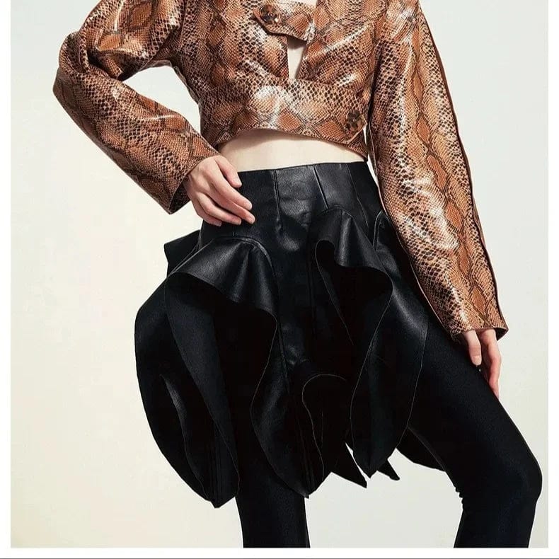 OUDINA Trendy Wholesale Casual Personality Irregular Cutting Accessories Short Leather Skirt