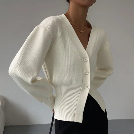 OUDINA Wholesale Autumn Short V Neck Sweater Design Top Retro Lazy Solid Color Knit Cardigan Womens Sweaters