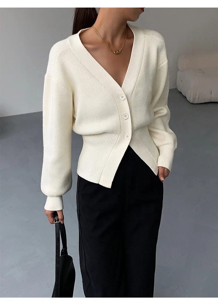 OUDINA Wholesale Autumn Short V Neck Sweater Design Top Retro Lazy Solid Color Knit Cardigan Womens Sweaters