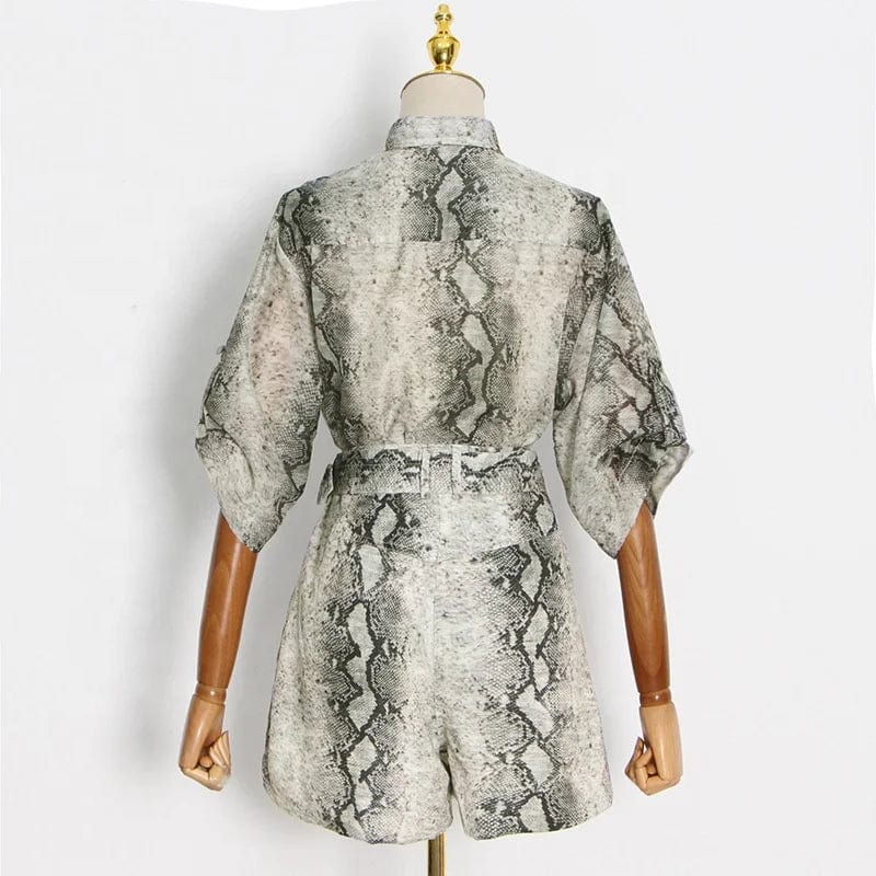 OUDINANew Casual Lapel Single Button Mid-sleeve Printed Top Shirt Pocket Splicing Two Piece Shorts Sets For Women