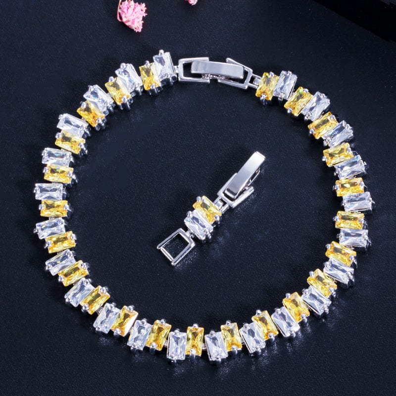 Quality Dazzling Cubic Zirconia Stone Yellow Gold Color Fashion CZ Women Wedding Tennis Bracelet Jewelry for Bridesmaids Gifts