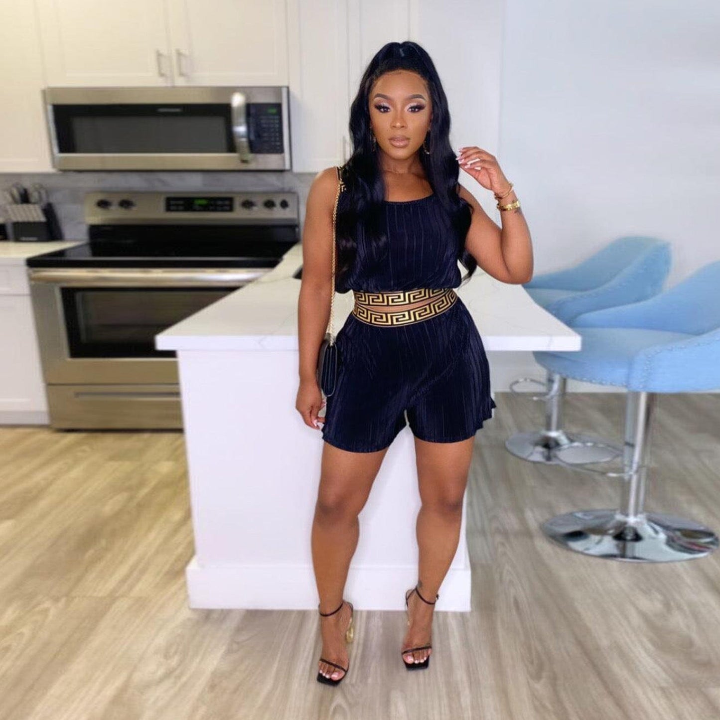 S / Black GX2823 New Summer Unique Women Street Wear Pleated Outfit Sleeveless Crop Top and Shorts Matching Suit 2 Piece Set