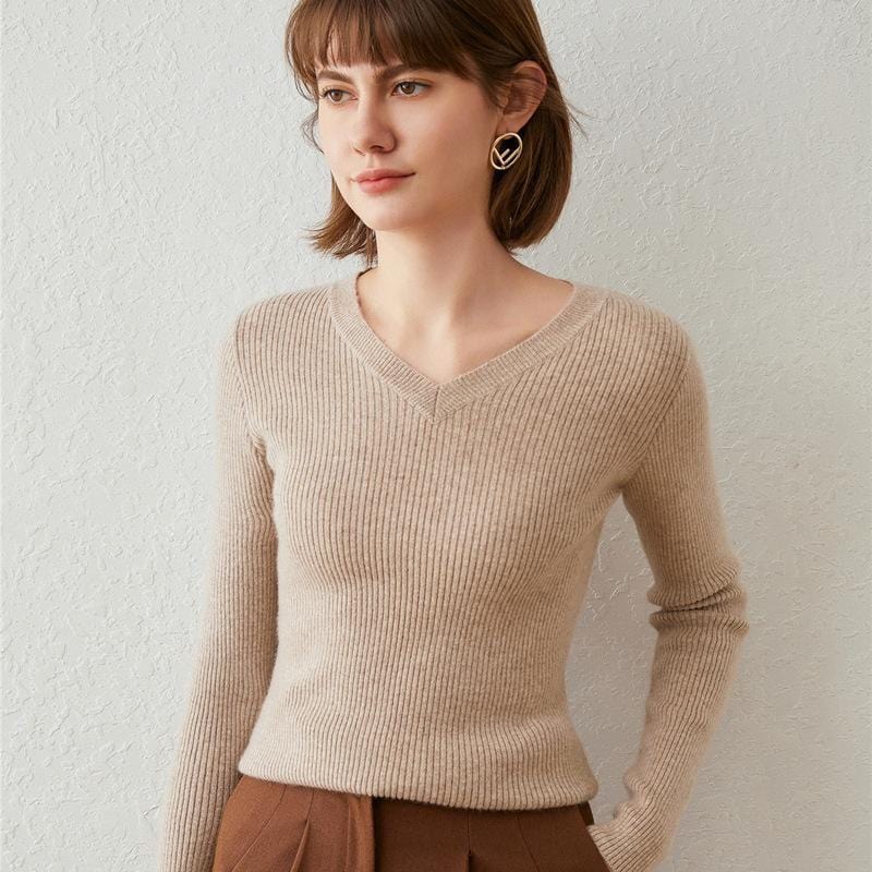 S / Camel Women's V-Neck Sweater Slim-Fit Low Collar Knitwear Pullover Short Base Shirt Long Sleeve Heart