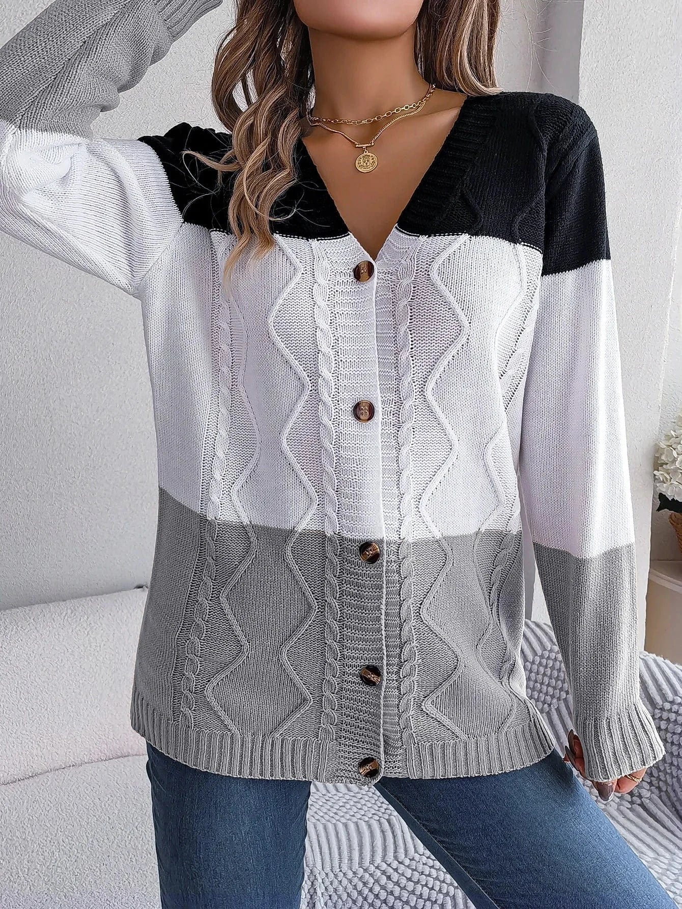S / Gray 2023 Hot Sale Women Autumn and Winter Single Breasted Cardigan V-neck Sweater Long Sleeve Casual Loose  knitted Sweater
