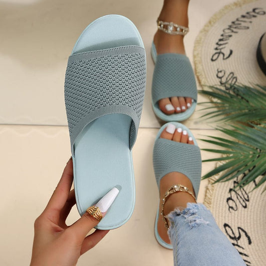 Sell very well in USA Woman fly Knitting weaving home indoor outdoor summer  women sandals trending pink slippers for women