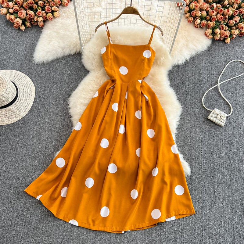 Sexy French Club Prom Celebrity Dresses Polka Dot Printed Hepburn Vintage High Waist A-line Sling Dress Women Fashion Big Hem