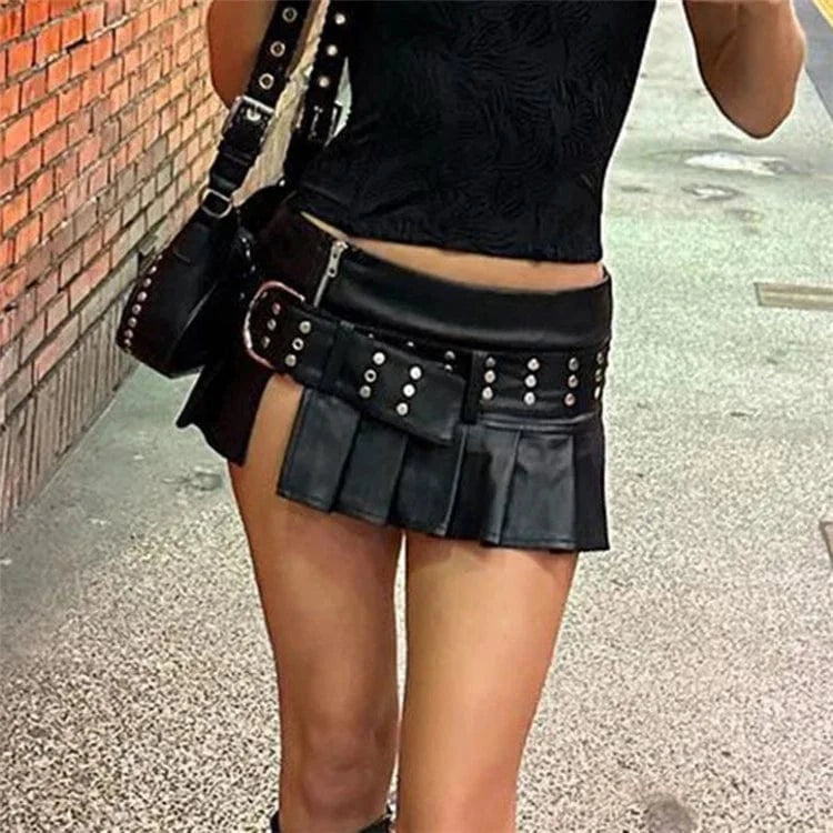 Sexy Pu Leather A-line Pleated Mini Skirt Black Dropped Waist Slit Super-short SKirts With Belt