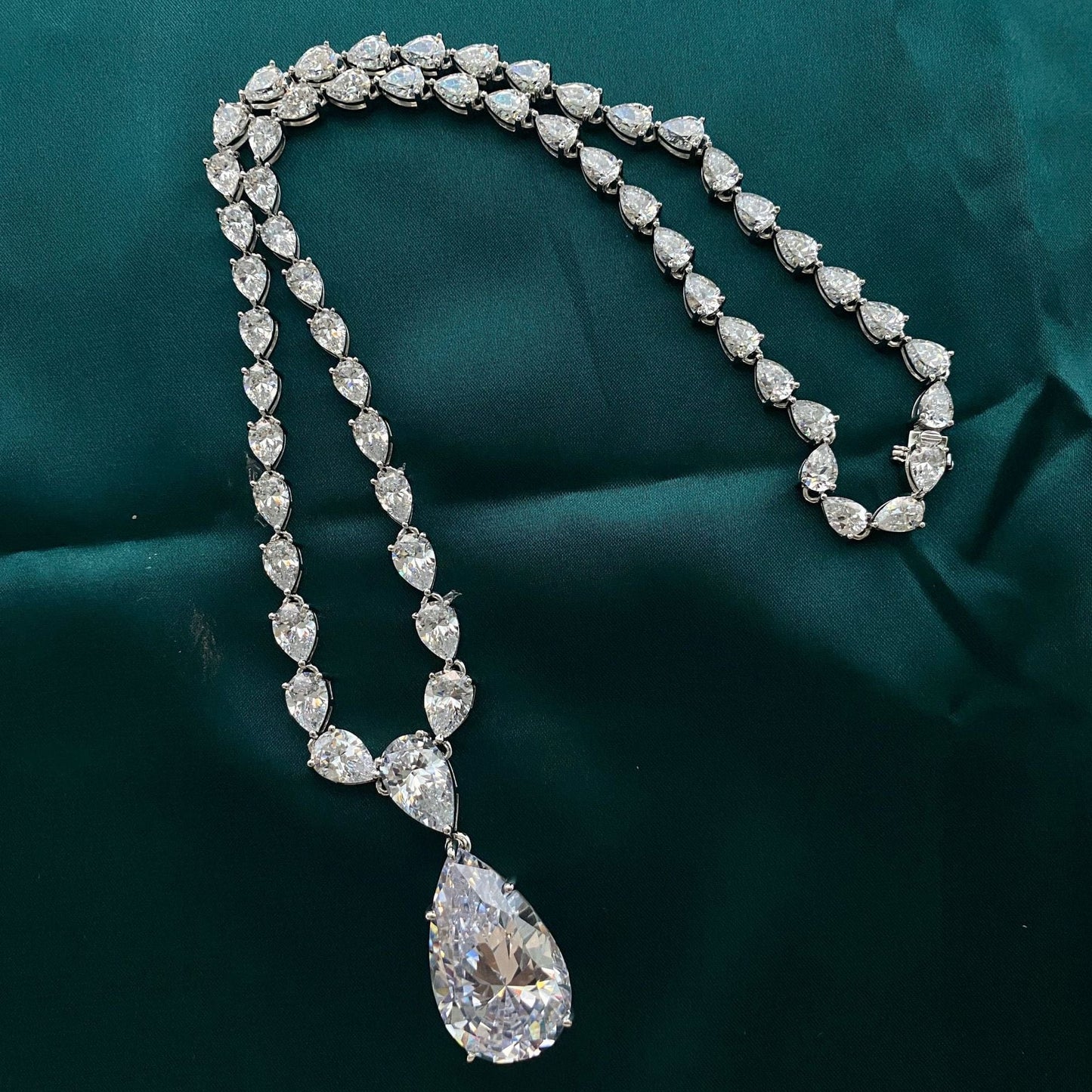 silver Luxury Top Quality Fancy Jewelry Pear Lab Diamond Necklace 925 Sterling Silver Wedding Diamond Necklace For Women