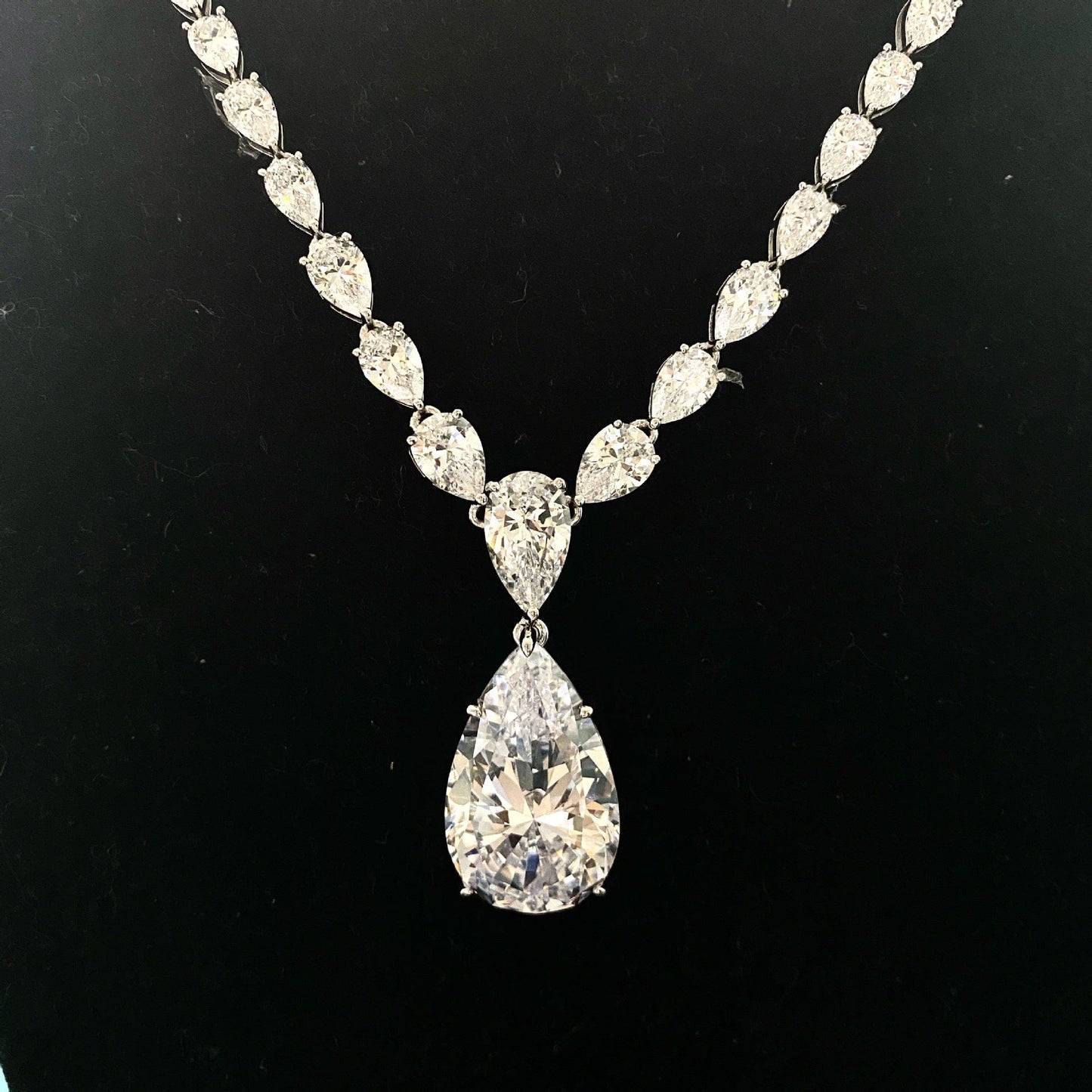silver Luxury Top Quality Fancy Jewelry Pear Lab Diamond Necklace 925 Sterling Silver Wedding Diamond Necklace For Women