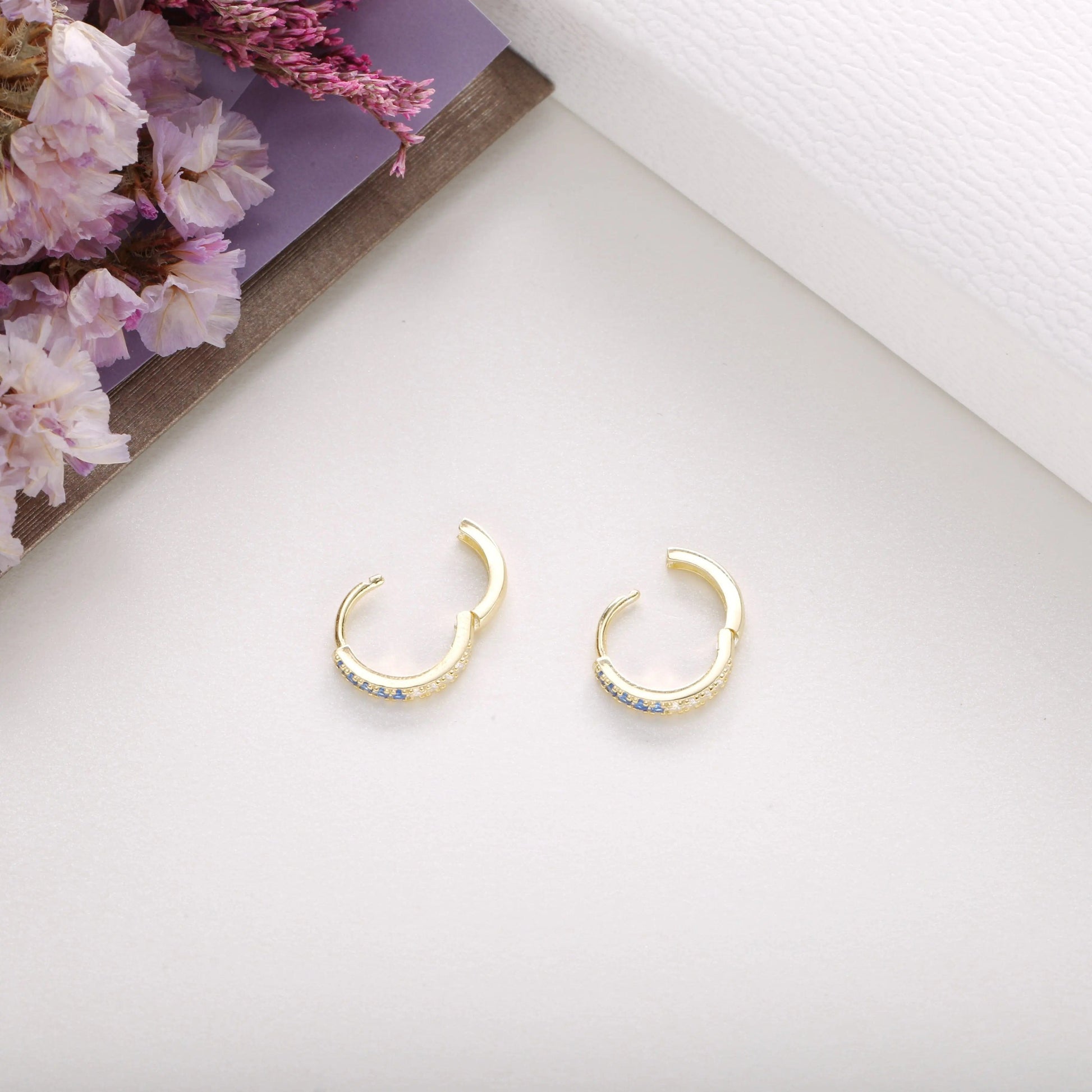 Slovehoony Fashion Half Half Colorful Stone White CZ 925 Silver 18k Gold Plated Women Brinco Huggies Hoop Earrings