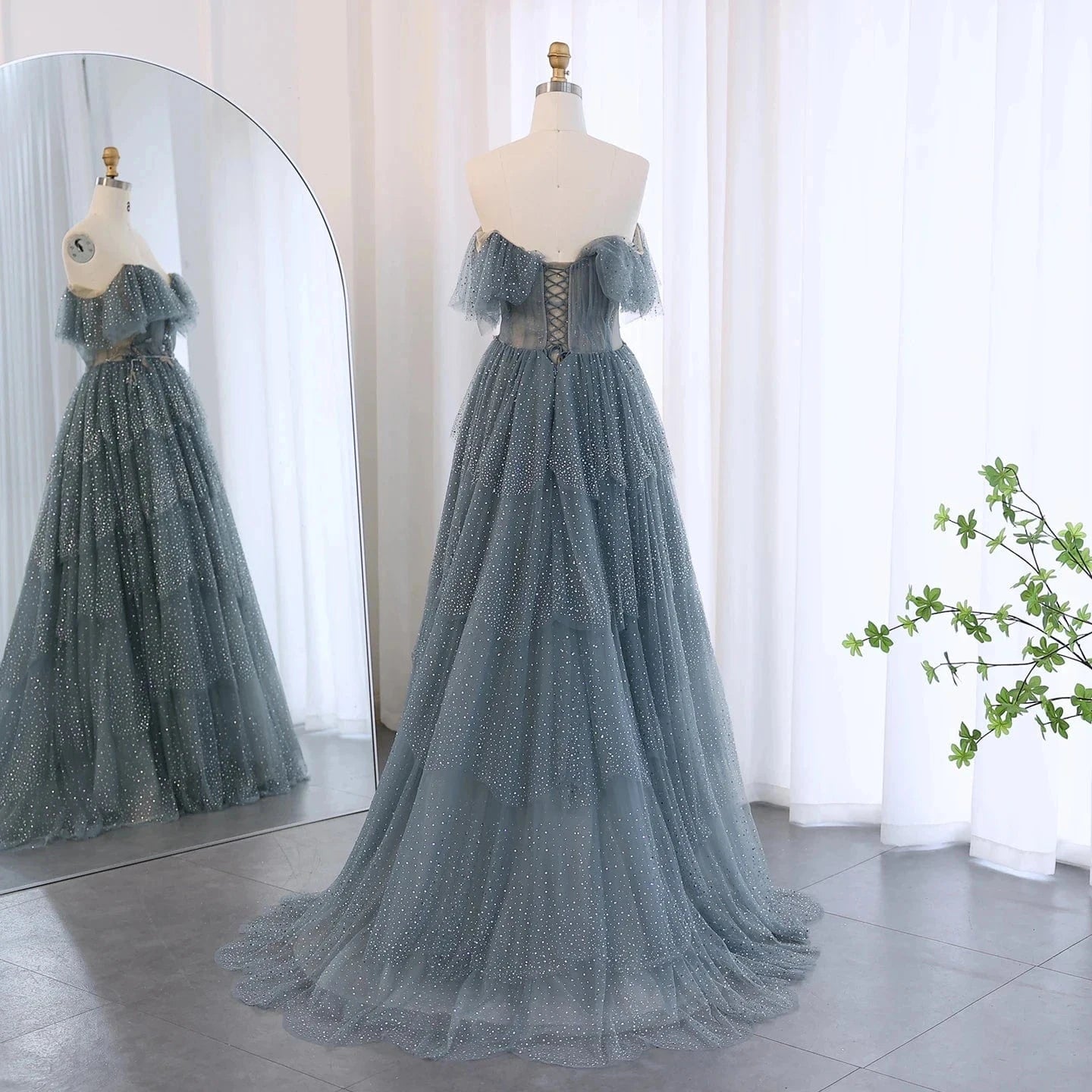 Sparkly Crystal Blue Sweetheart Evening Dress For Women Wedding Tiered Ruffles Luxury Dubai Bridal Party Gowns Sz017