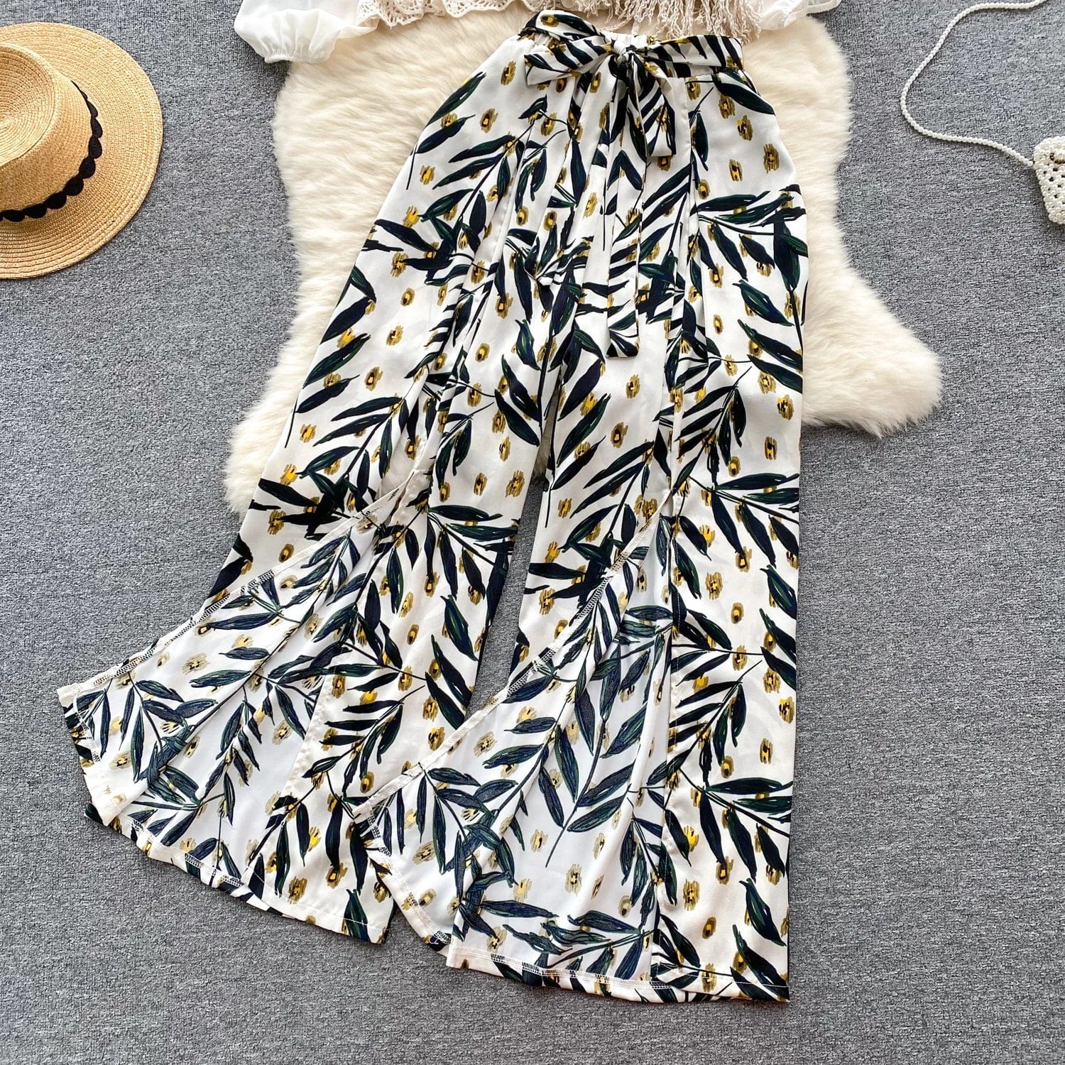 Summer New Seaside Degree style Woman Ruffle Camisole Undershirt Pants Two-Piece Set