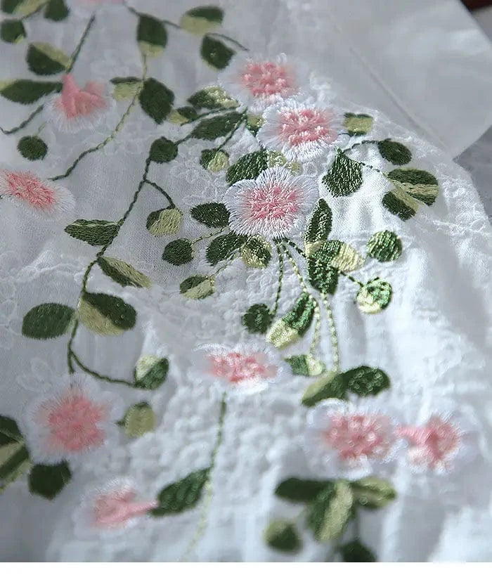 Summer White Cotton Embroidery V-neck Pullover All-match Casual Short mid Sleeve Sunscreen Shirt