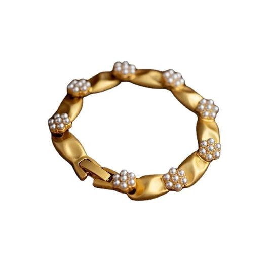 Unique Designer Golden Trifari-Inspired Pearl Flower Necklace Bracelet Earring Set Vintage Ribbon-like Choker Jewelry Set