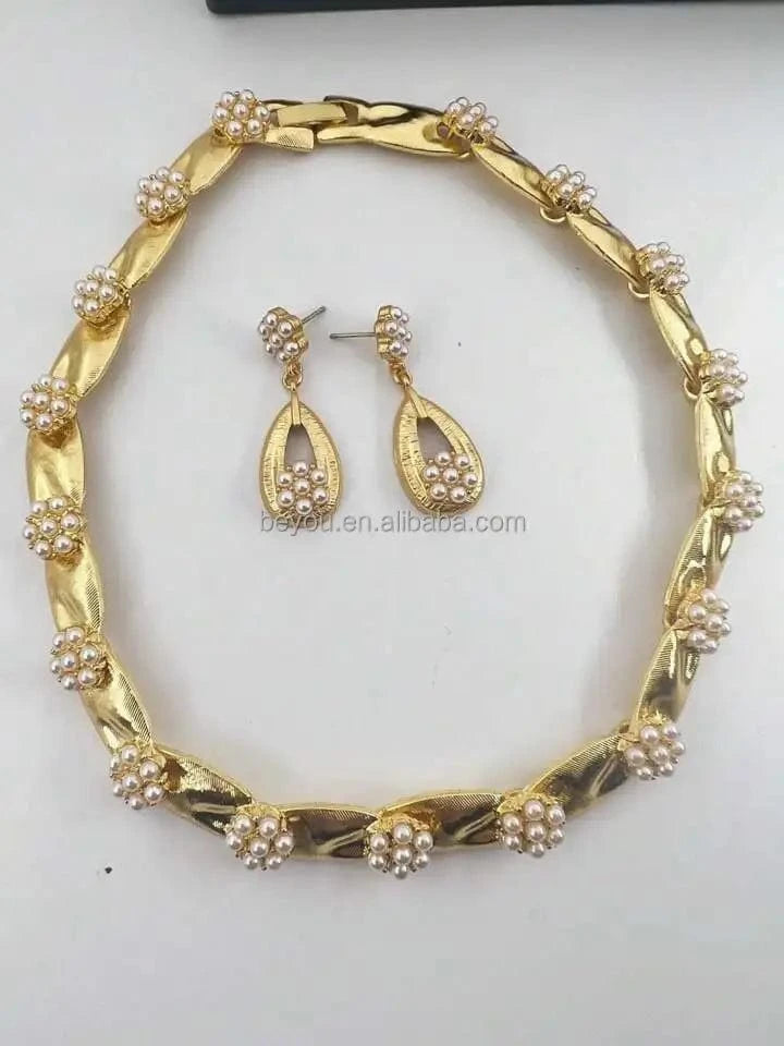 Unique Designer Golden Trifari-Inspired Pearl Flower Necklace Bracelet Earring Set Vintage Ribbon-like Choker Jewelry Set