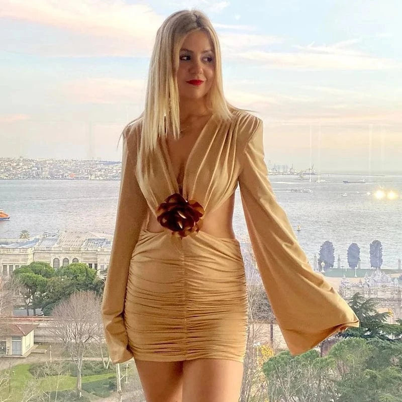 W-S1148A Sexy Black Short Dress Flower Applique Deep V Flare Sleeve Cut Out Backless Dresses Woman Party Club Outfits