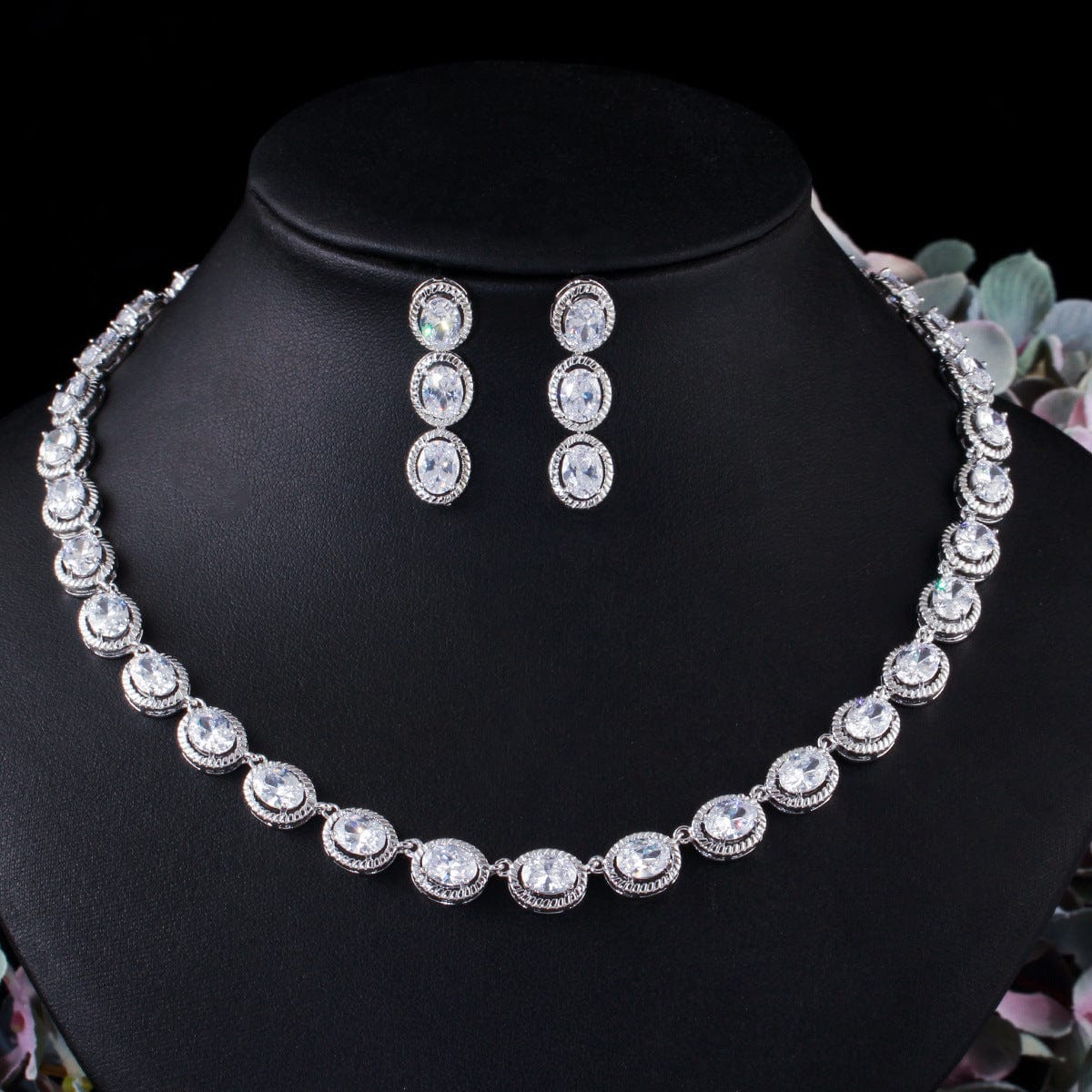 White popular stylish  oval cubic zircon necklace earrings jewelry set for women wedding christmas gift