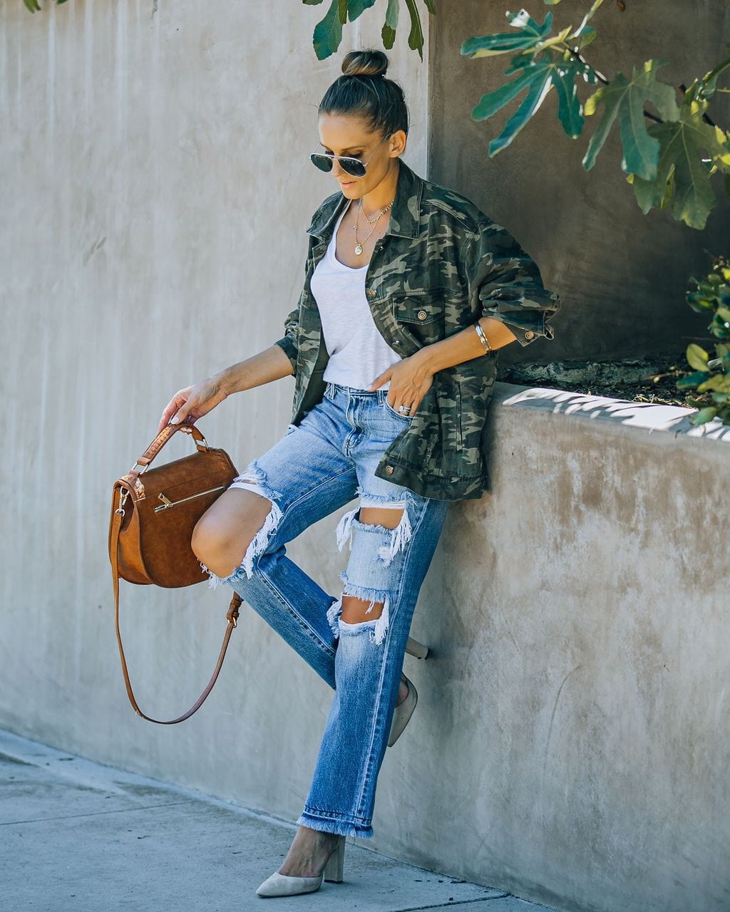 Wholesale 2022 winter hot sale women's pants high quality fashion hollow out pocket high waist jeans