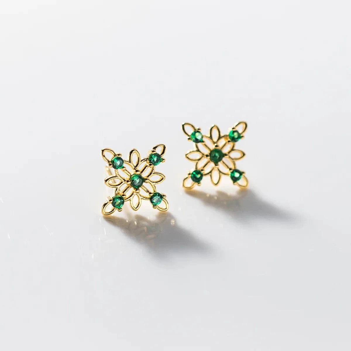 wholesale 925 silver earrings women sterling silver geometric stud earrings  minimalist green zircon earrings jewelry