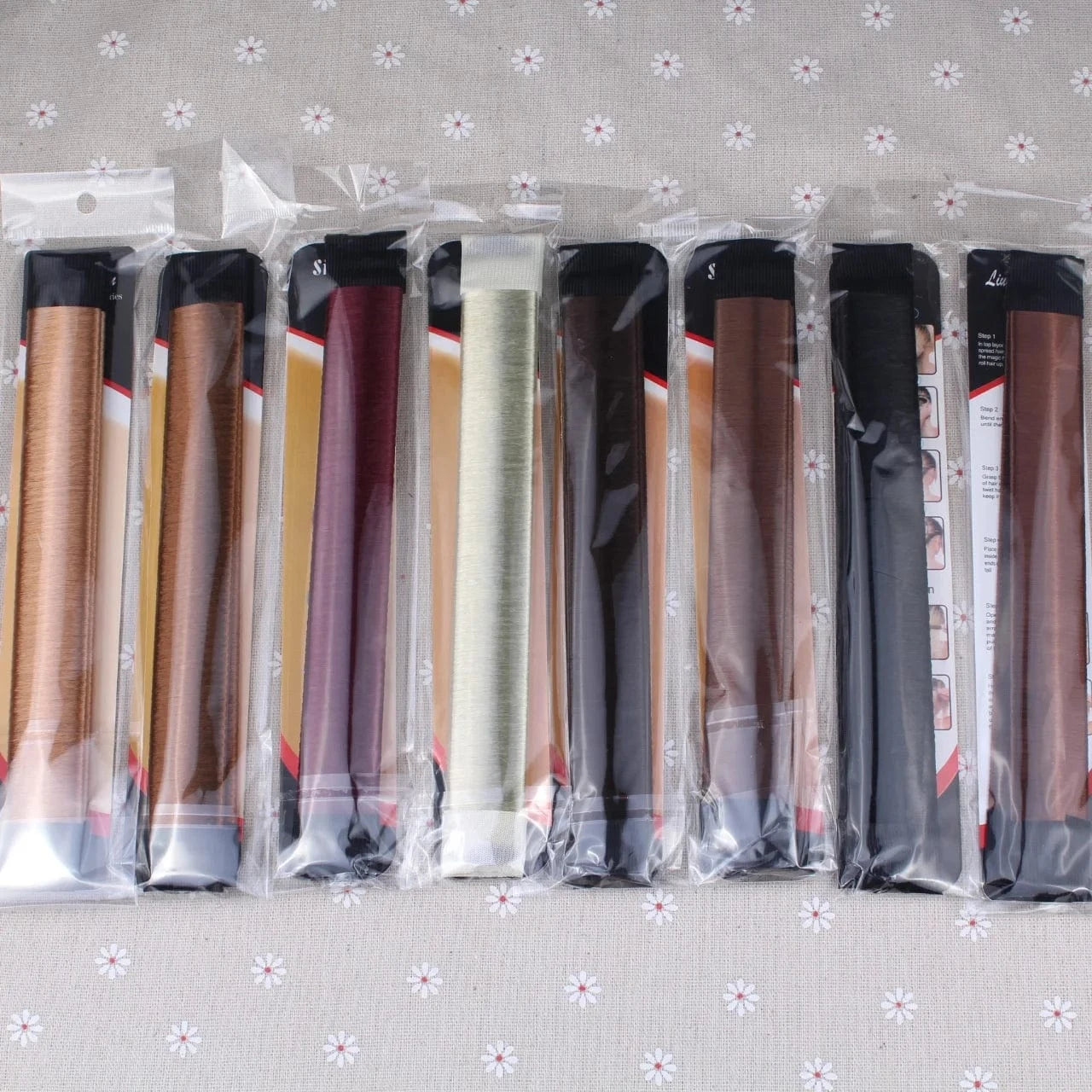 Wholesale Fashion Magic Hair Donut Bun DIY Tool Girls Hair Roller Styling Women Holder Easy Bun Maker Burger Buns Hair Accessory