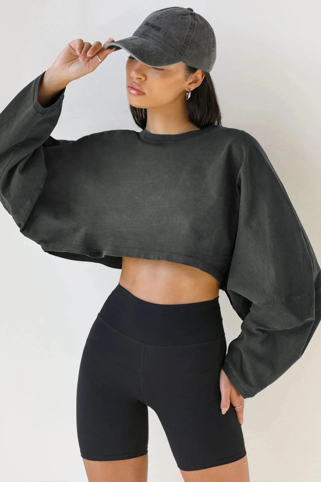 Wholesale Long Sleeve Crewneck Crop Top TShirt Casual Solid Loose Fit Workout Cropped Pullover Sweatshirts Women