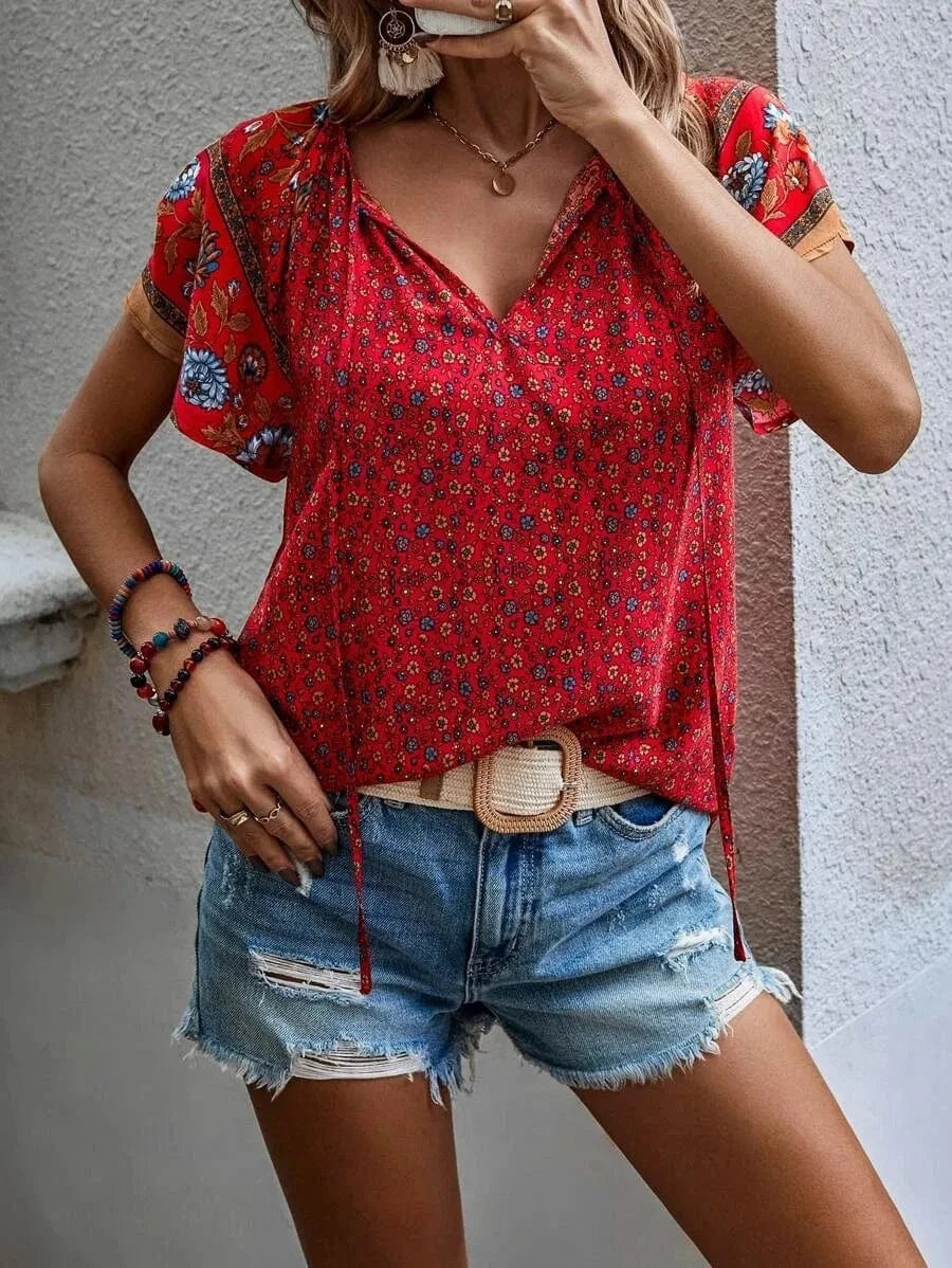 Wholesale Summer Vintage Outfits Petal Sleeve  Print Woman Tops Fashionable Elegant Blouses  Womens T-Shirt