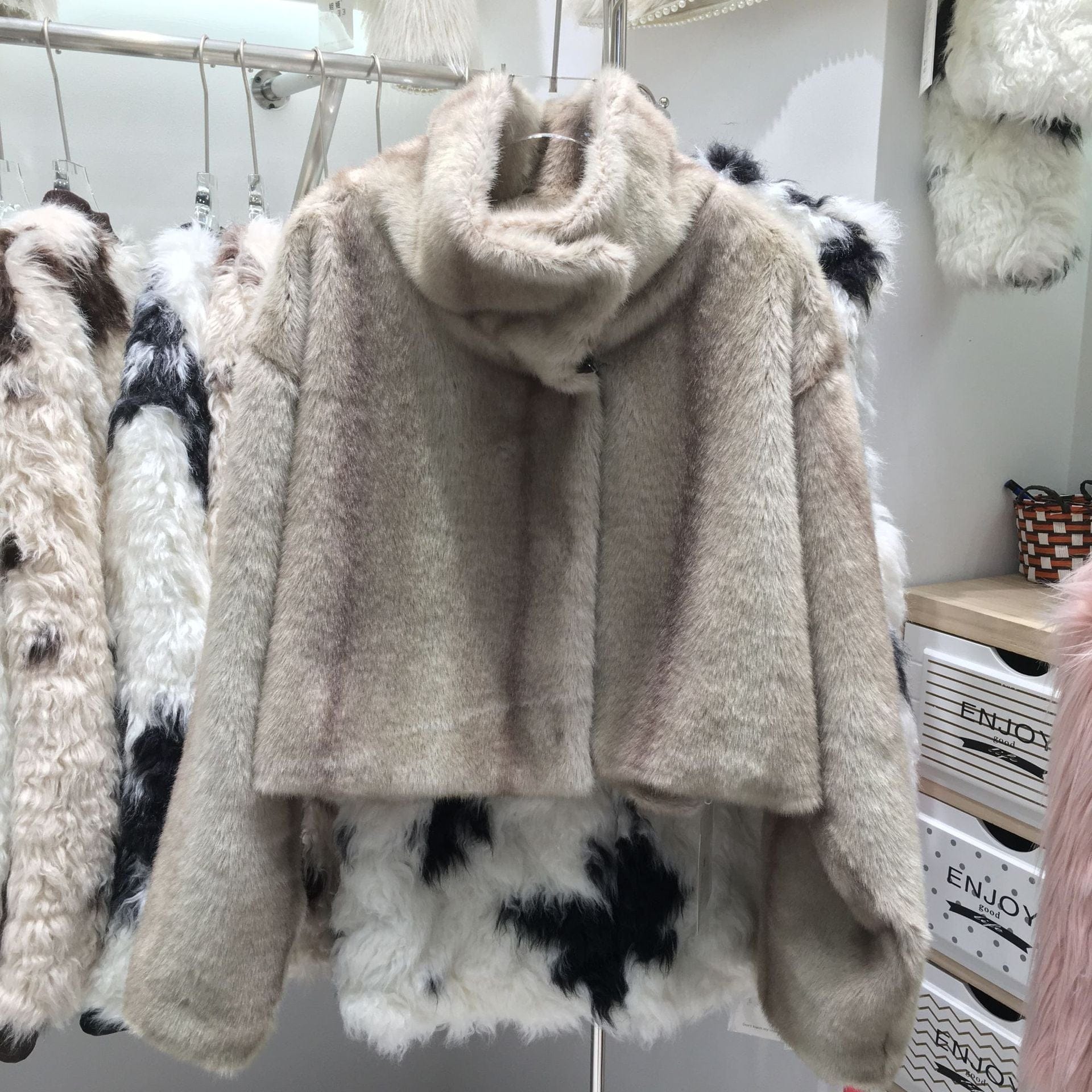 Winter 2022 new warm collar mink fur print stripe fur coat women's fashion lady fur coat