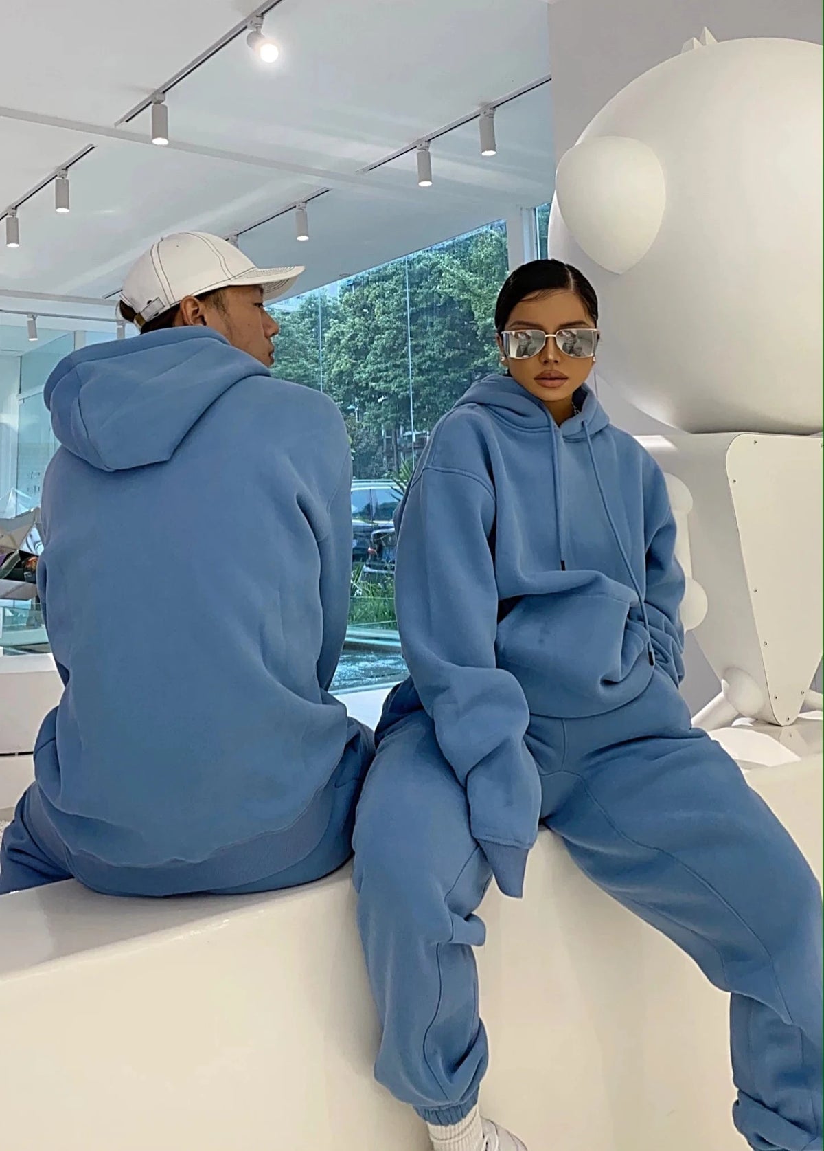 Winter Two Piece Pant Set Women Long Sleeve Hoodie Lounge Set 330GSM Fleece Anti Pilling Jogger Sweat Pants